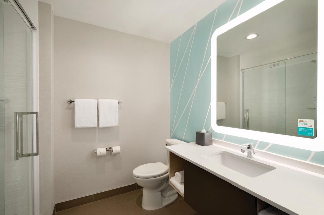 Avid Hotel Traverse City By Ihg Eksteriør bilde